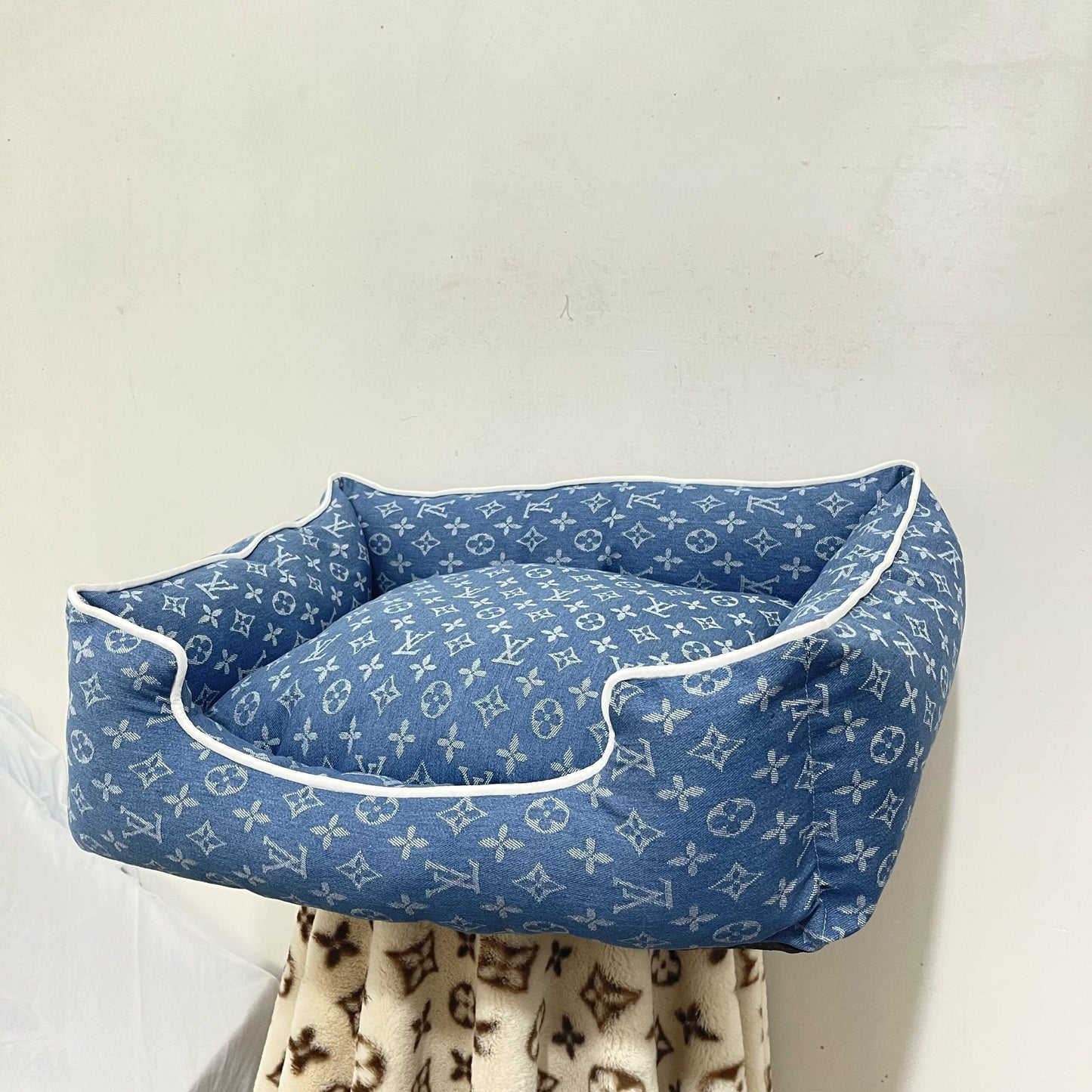 LV Classic Luxury Doggy Supreme Bed