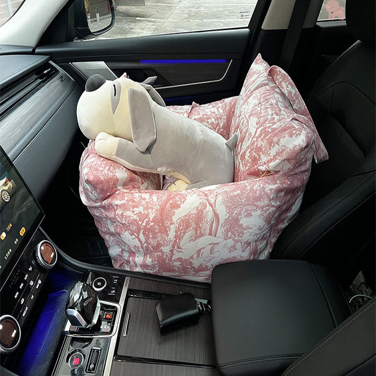 DD  Dog Car Snatched Seat