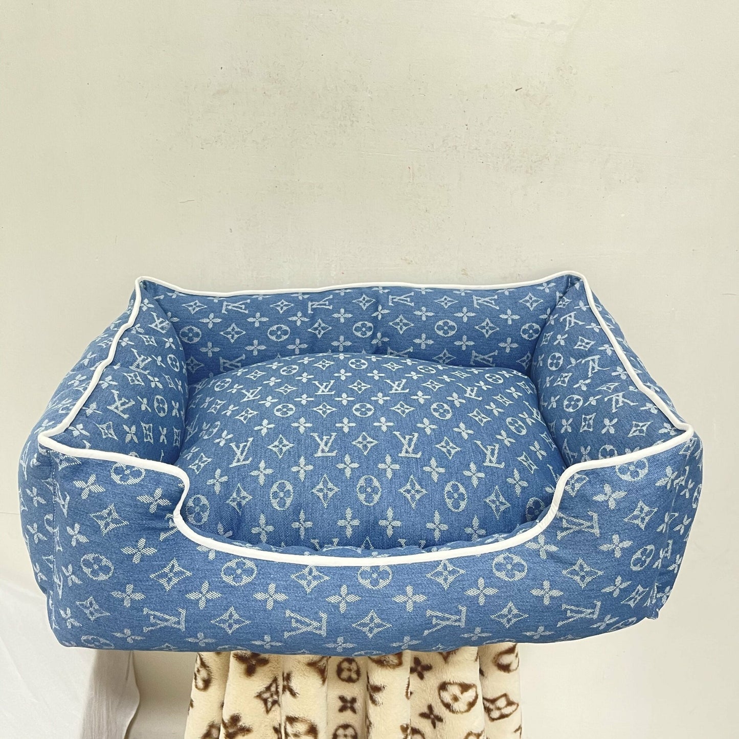 LV Classic Luxury Doggy Supreme Bed