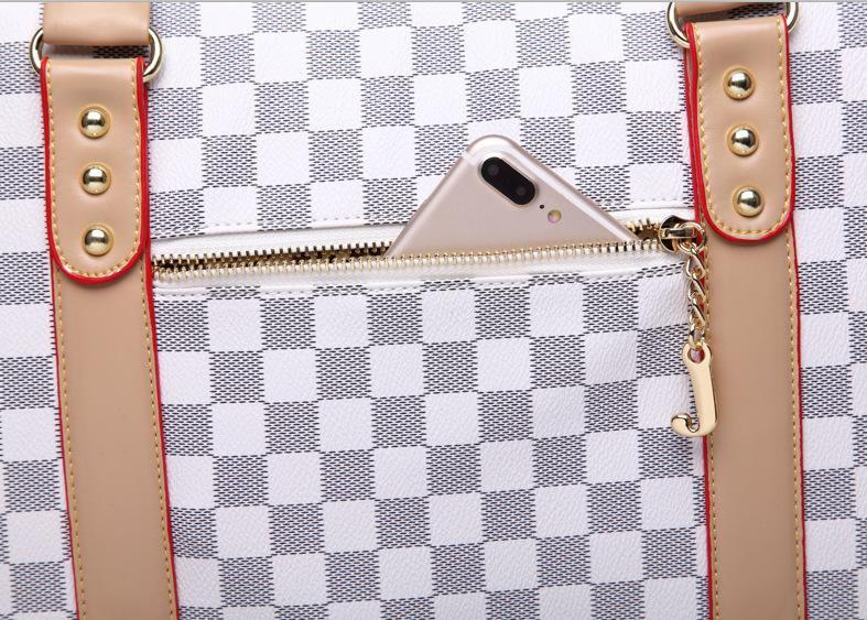 Luxury Carrying Bag For Your Wavy Doggo